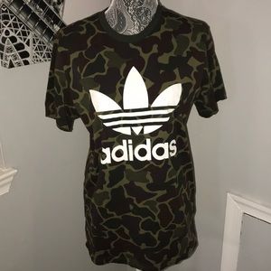 Adidas army t shirt